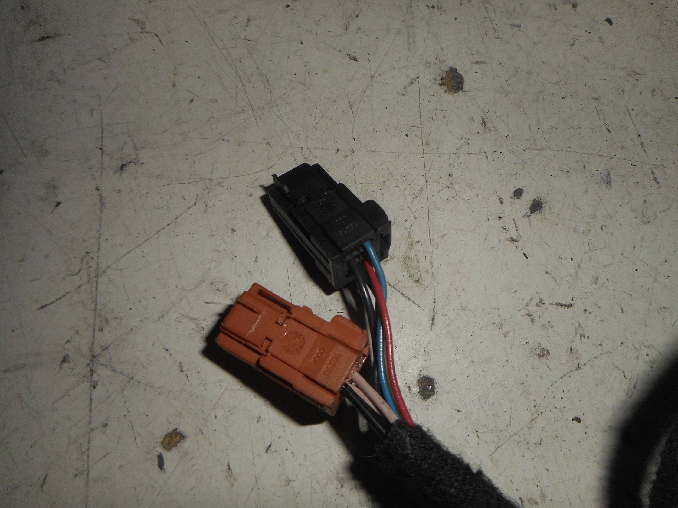 Retrovisore est. regolaz. elettr. dx.